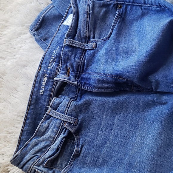 Old Navy size 4 skinny jeans - Picture 2 of 2